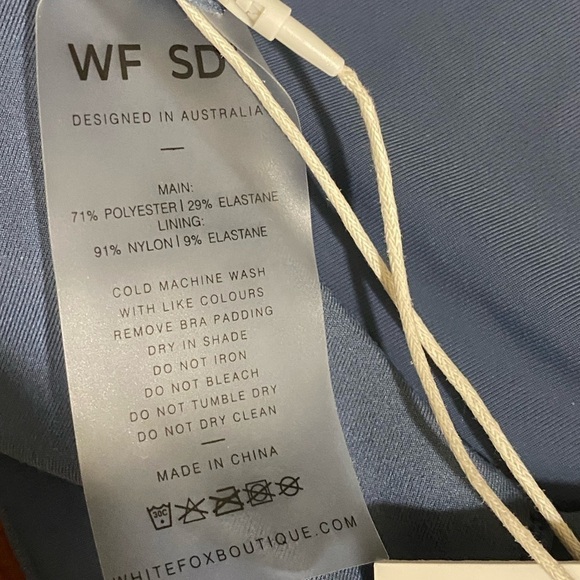 🆕White Fox Boutique Sarah's Day × WFA Bentley Sports Bra - Picture 10 of 12